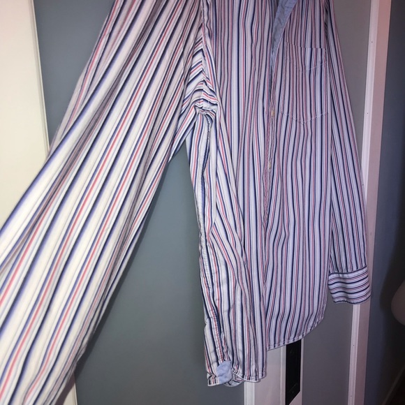 Tommy Bahama long sleeve button down size medium - Picture 4 of 5